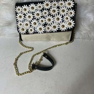 Lulu by Lulu Guinness 3D white flowers black & off white polypropylene w…